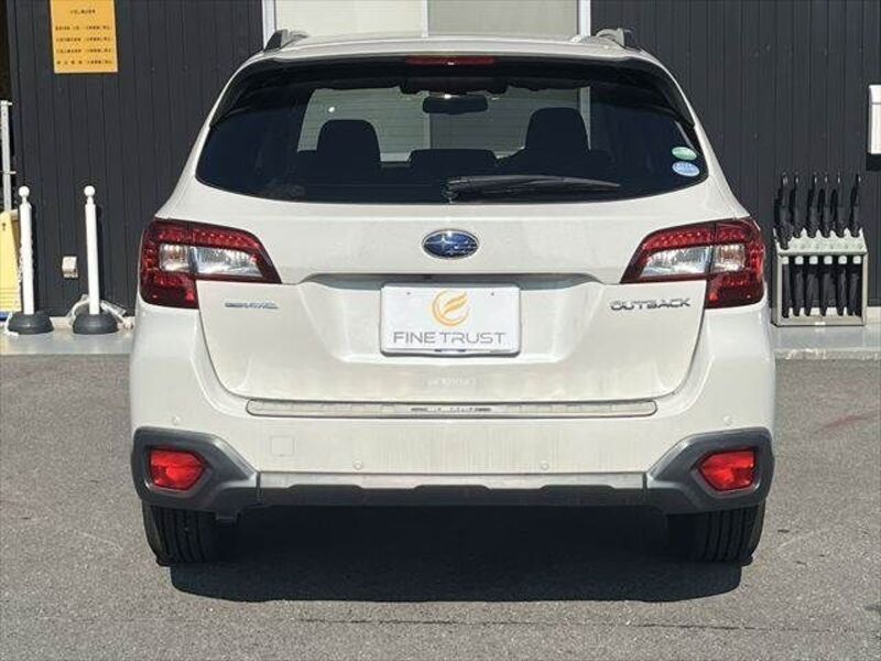 LEGACY OUTBACK