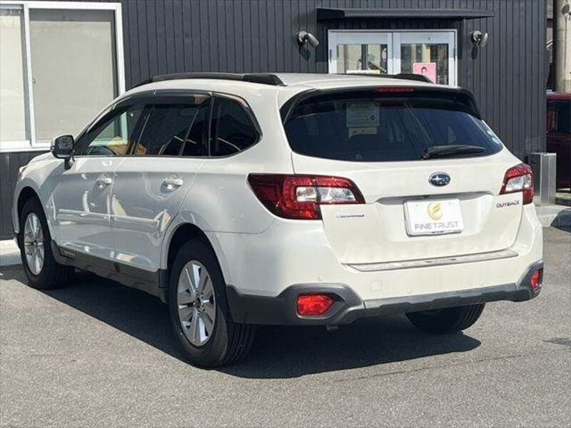 LEGACY OUTBACK