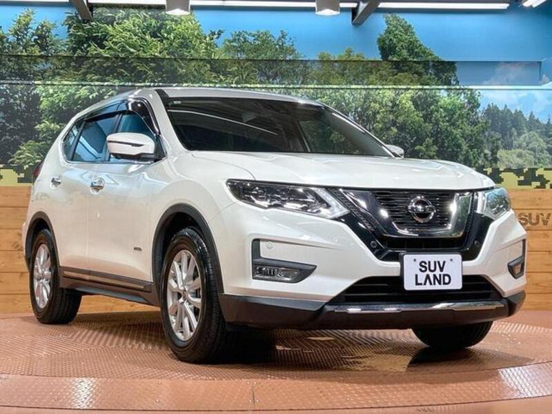 X-TRAIL