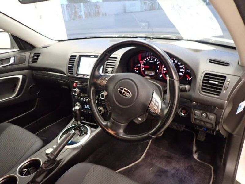 LEGACY B4