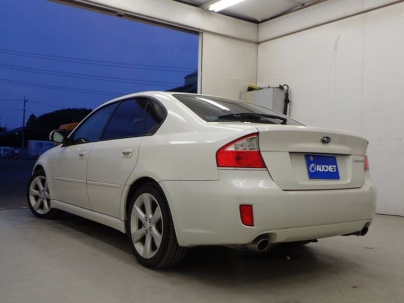 LEGACY B4