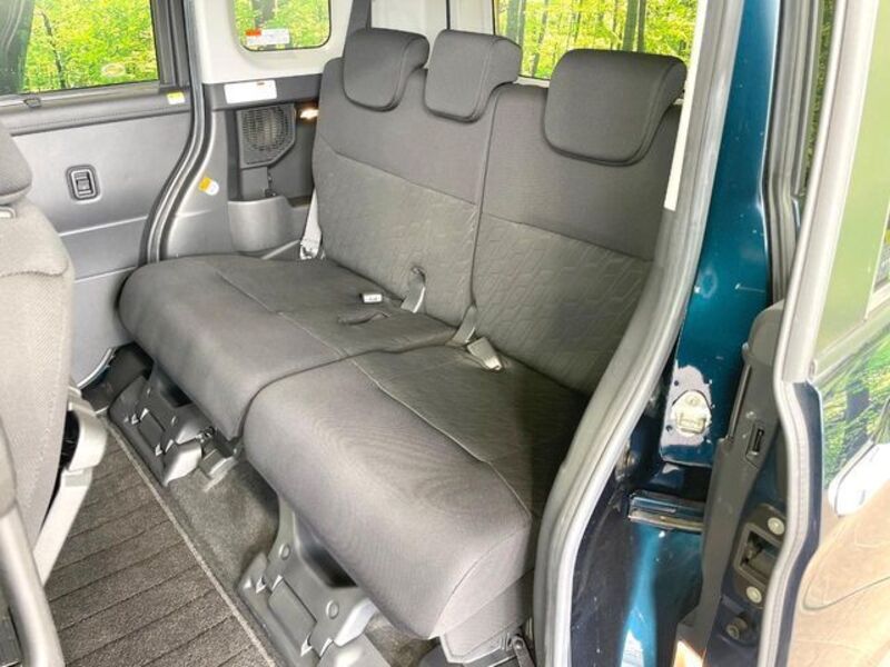 ROOMY
