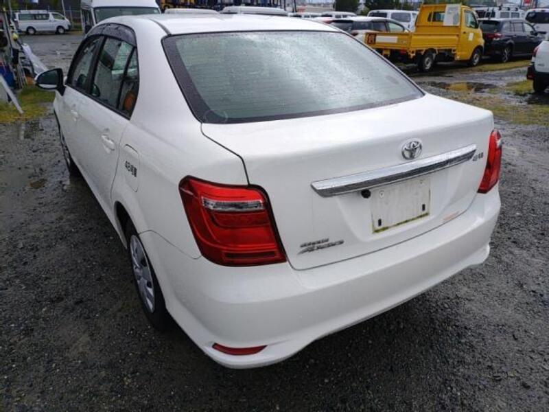 COROLLA AXIO