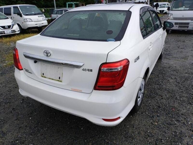 COROLLA AXIO