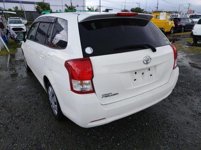 COROLLA FIELDER