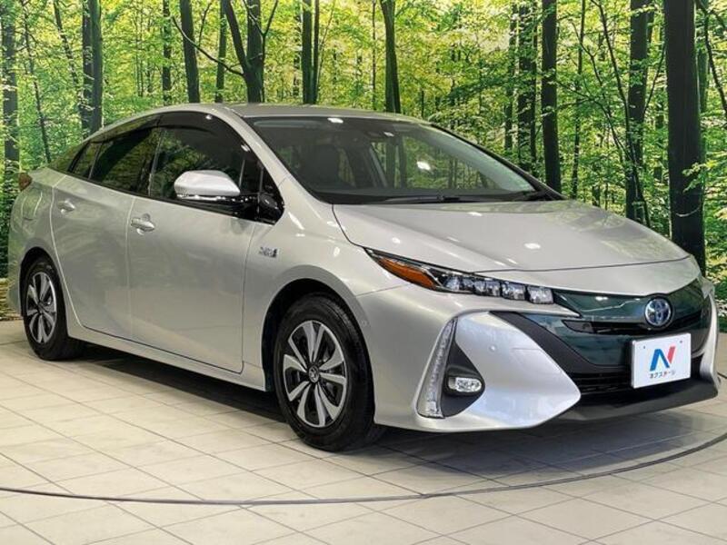 PRIUS PHV