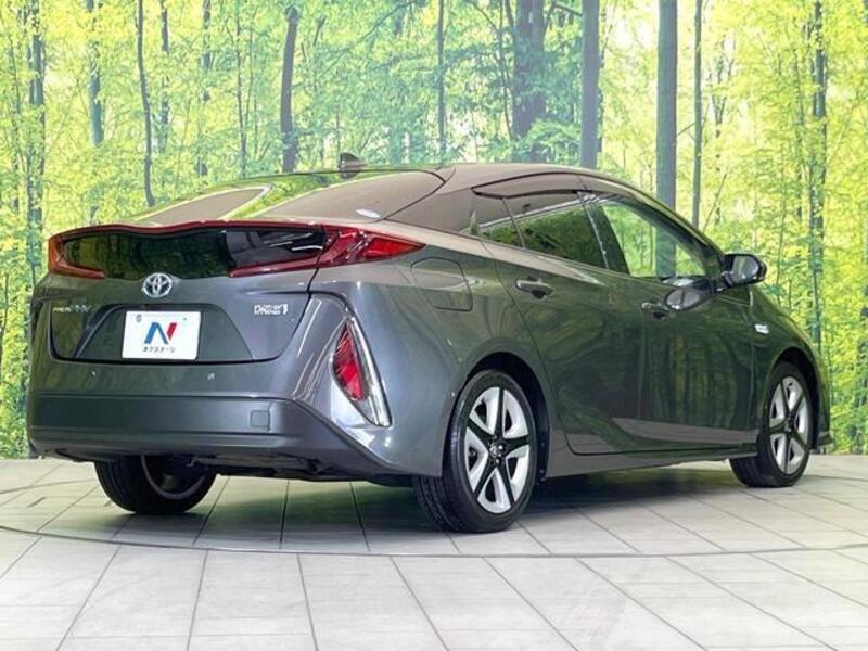 PRIUS PHV
