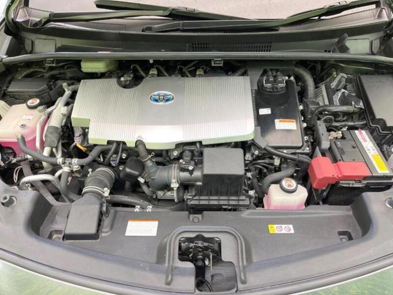 PRIUS PHV