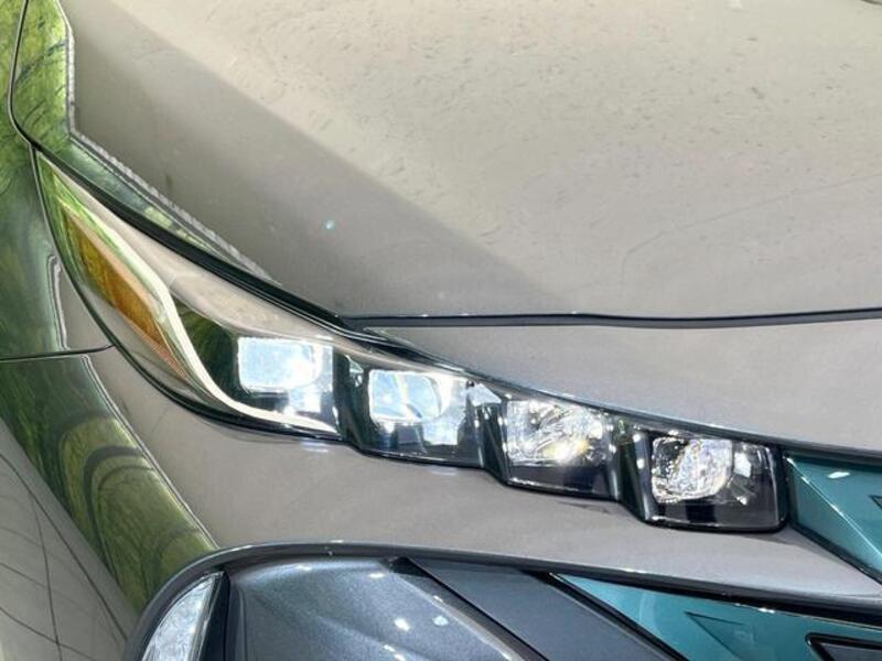 PRIUS PHV