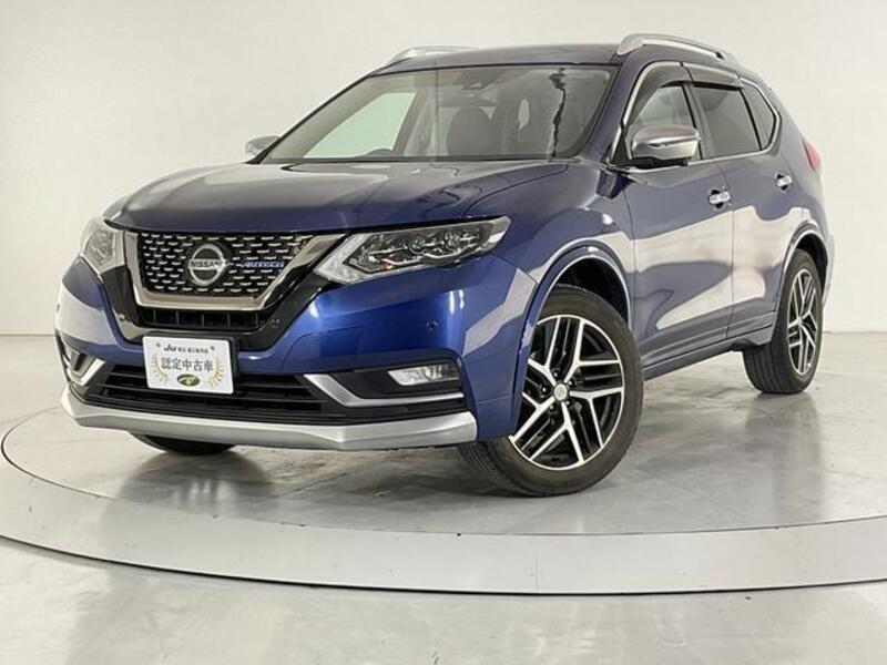 X-TRAIL