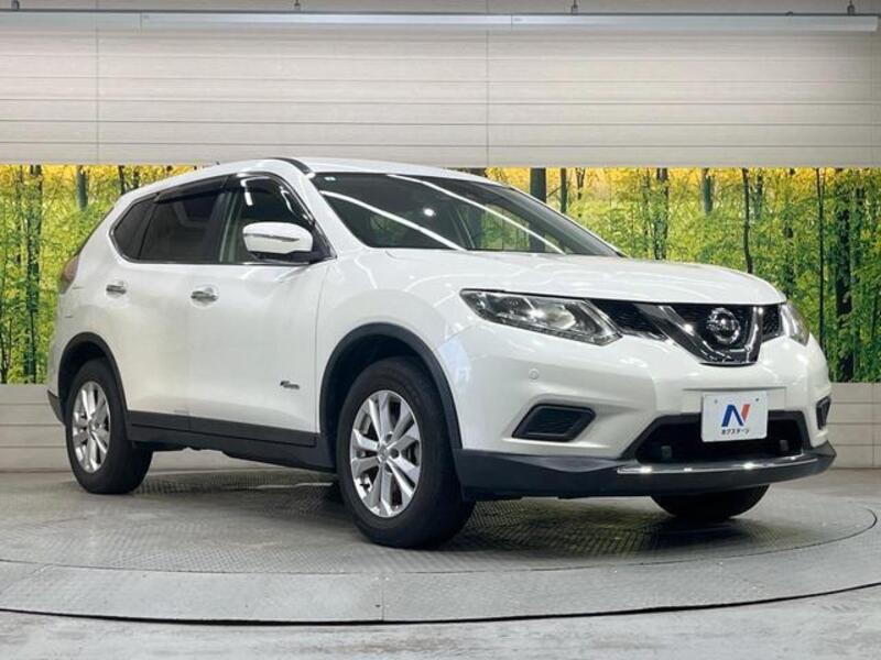 X-TRAIL
