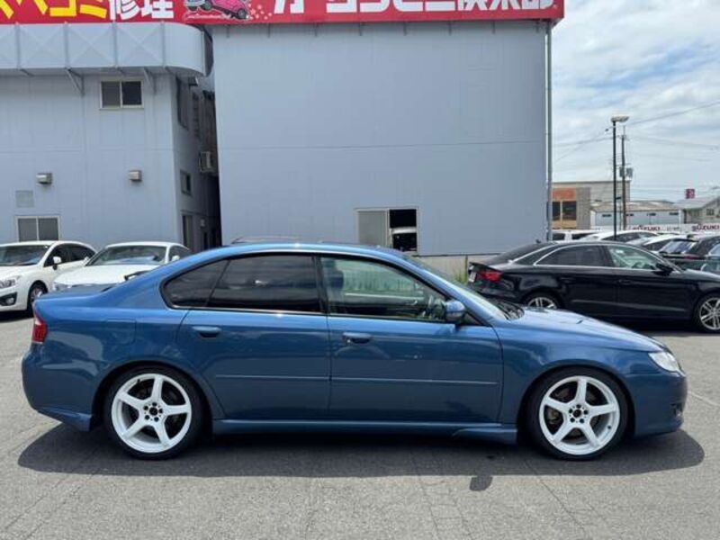 LEGACY B4