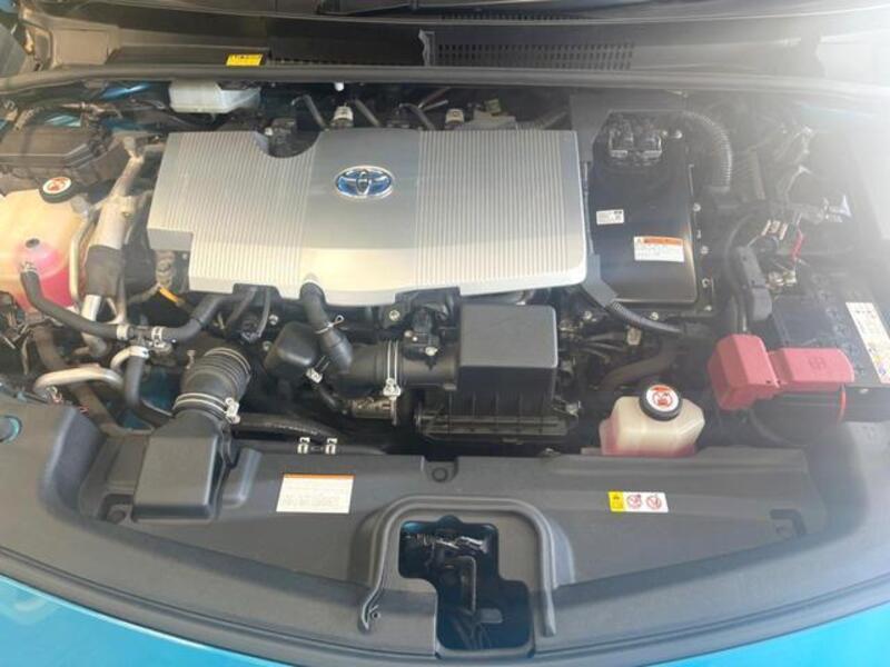 PRIUS PHV
