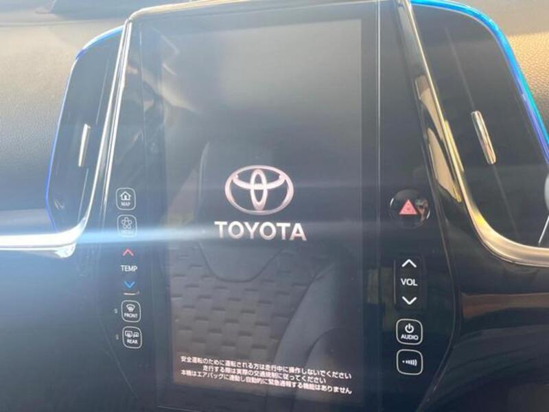 PRIUS PHV