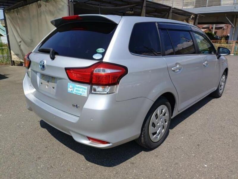 COROLLA FIELDER