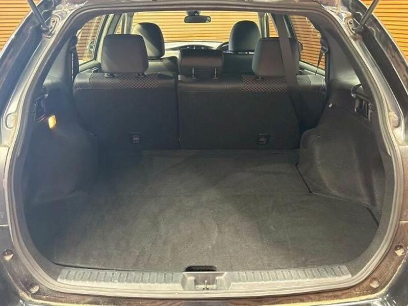COROLLA FIELDER