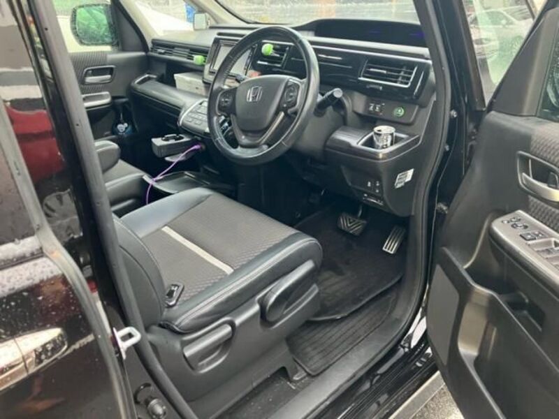 STEPWAGON SPADA
