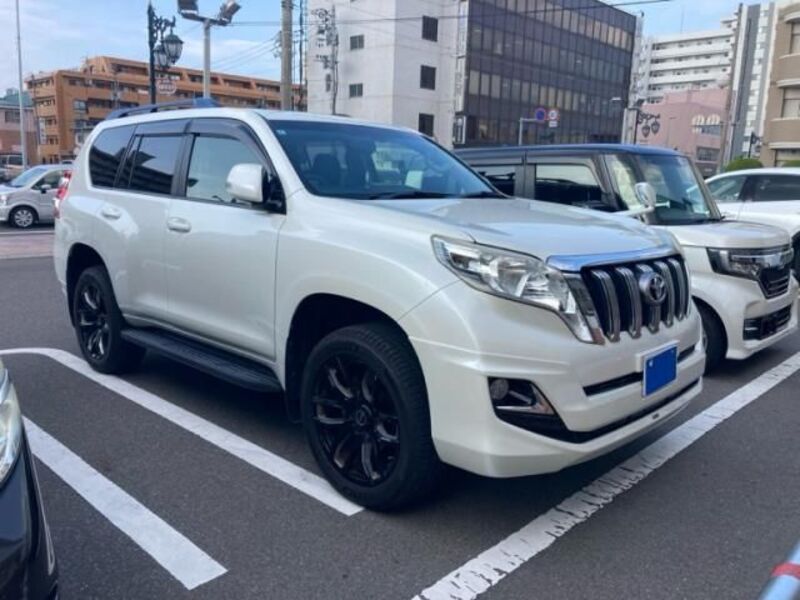 LAND CRUISER PRADO