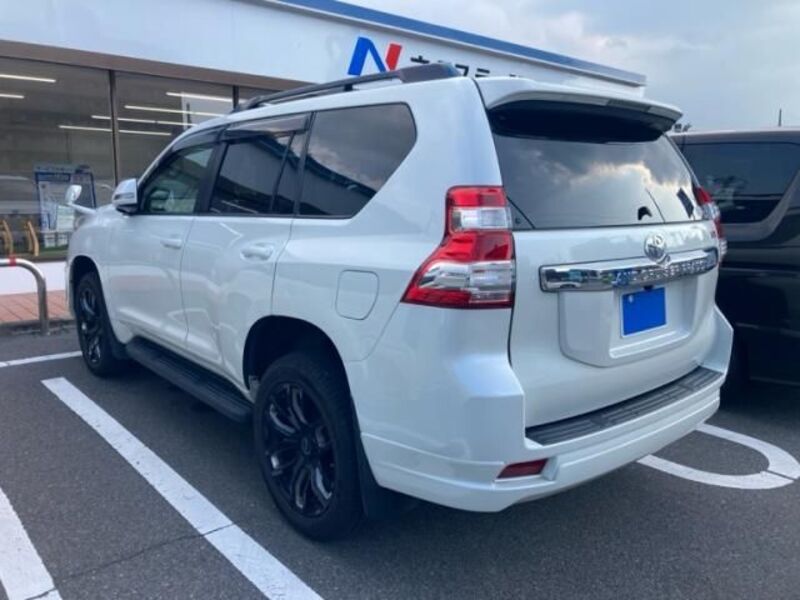 LAND CRUISER PRADO