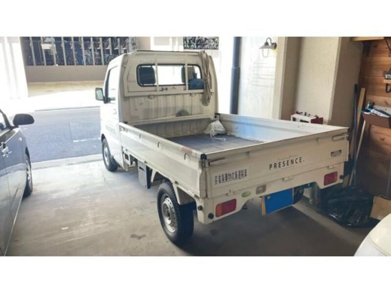 CARRY TRUCK