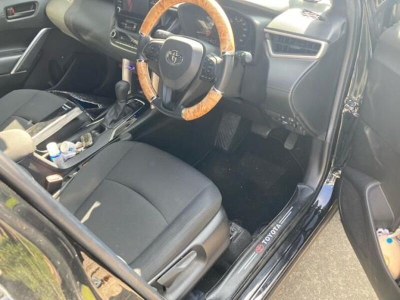 COROLLA CROSS