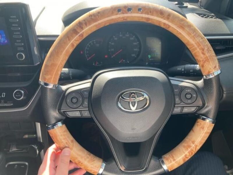 COROLLA CROSS