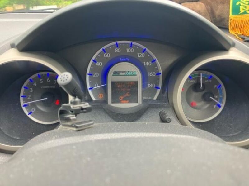 FIT HYBRID