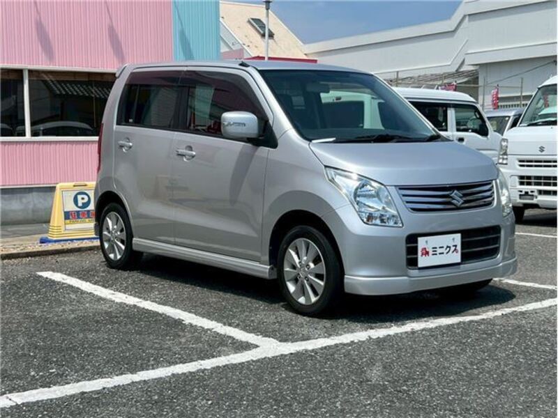 WAGON R