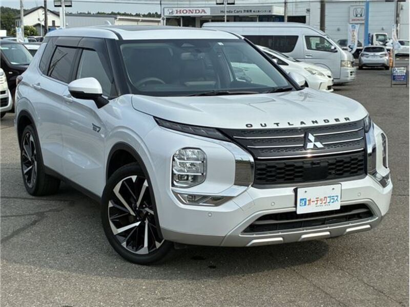 OUTLANDER PHEV
