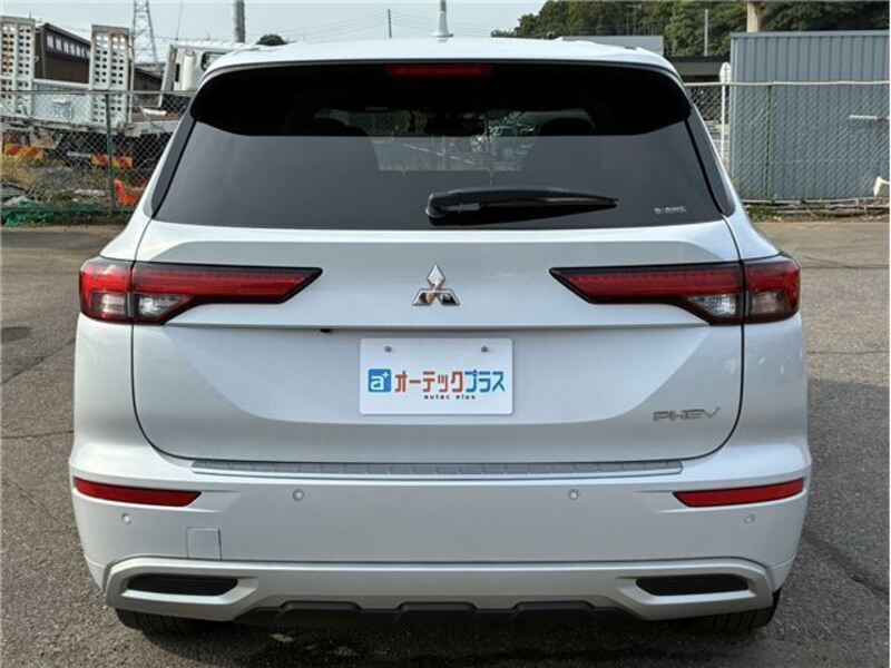 OUTLANDER PHEV