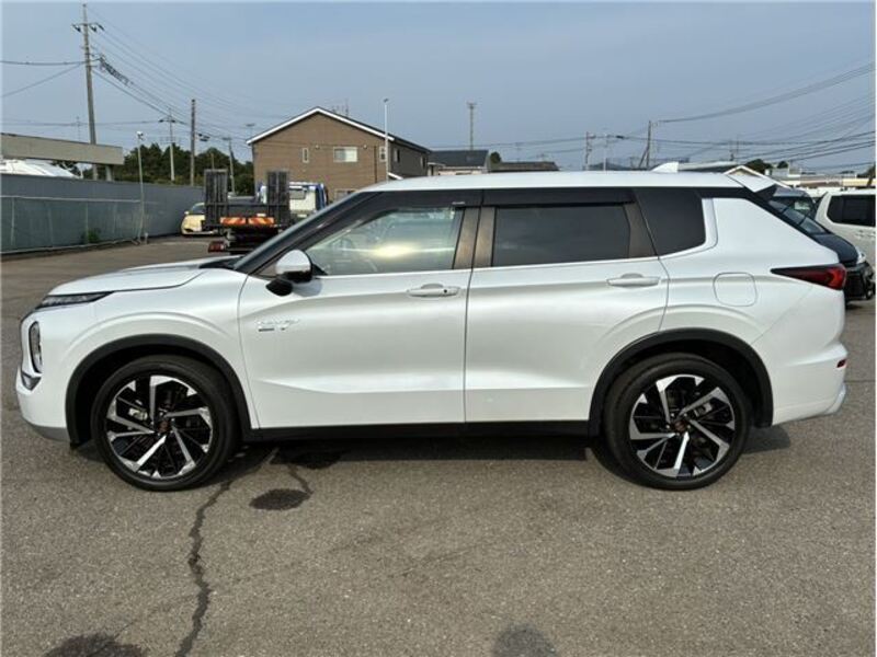OUTLANDER PHEV