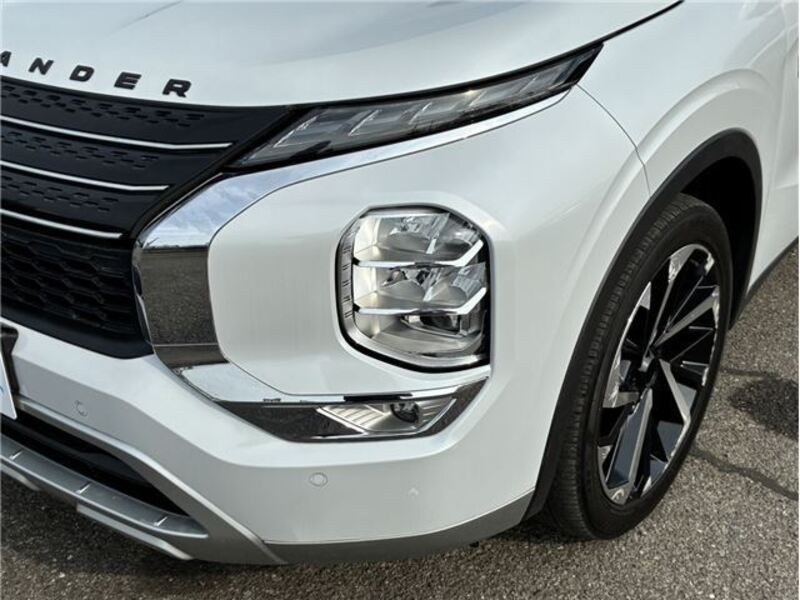 OUTLANDER PHEV