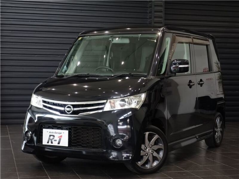 NISSAN ROOX