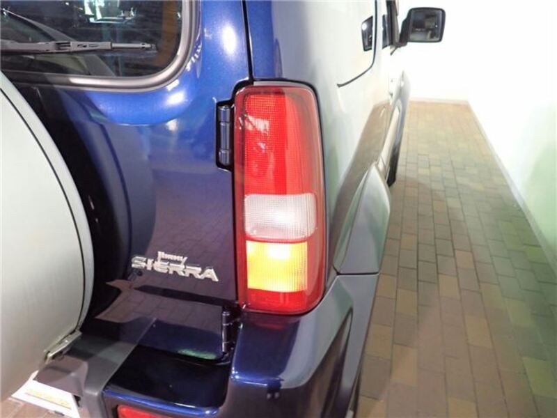 JIMNY SIERRA