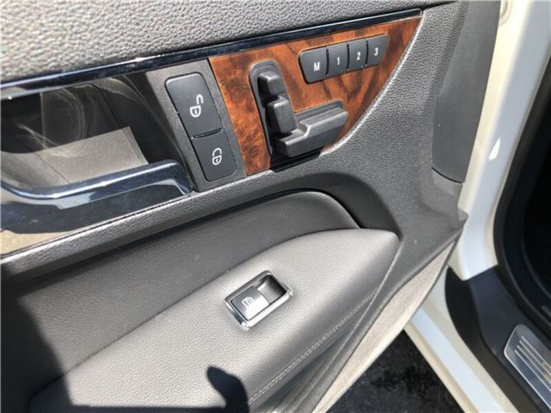 E-CLASS