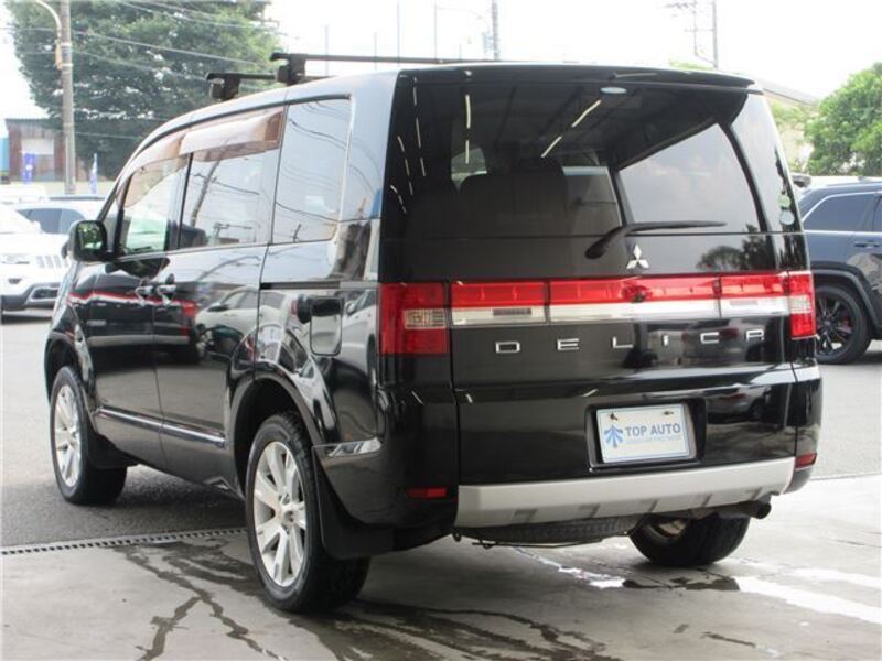 DELICA D5