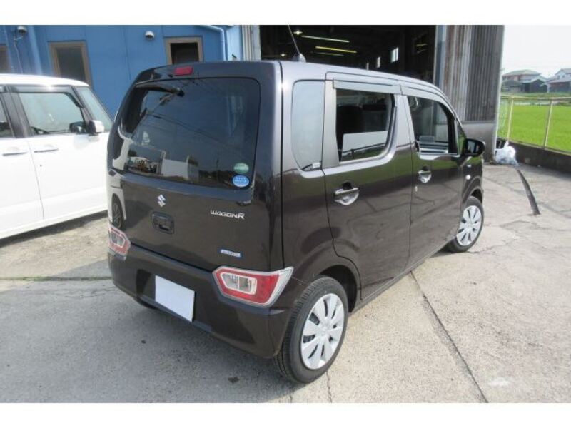 WAGON R