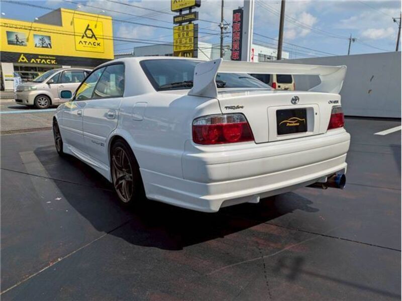 CHASER