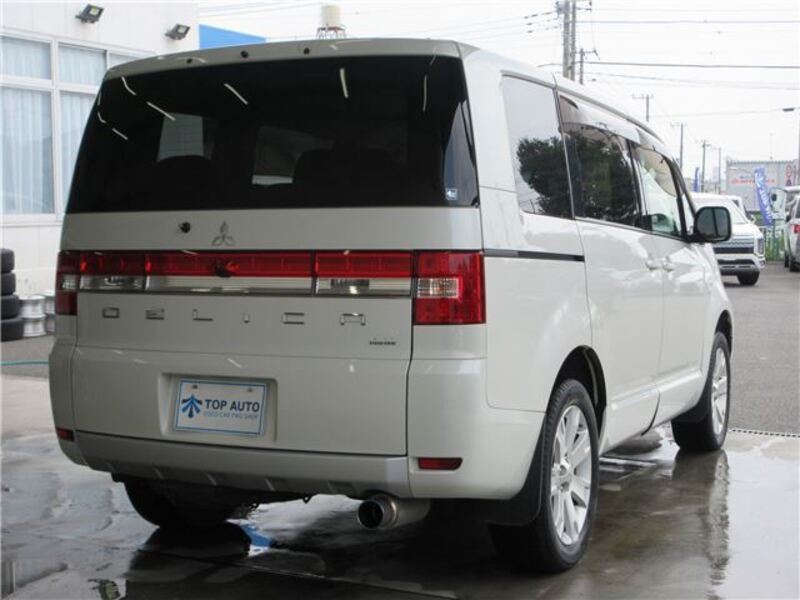 DELICA D5