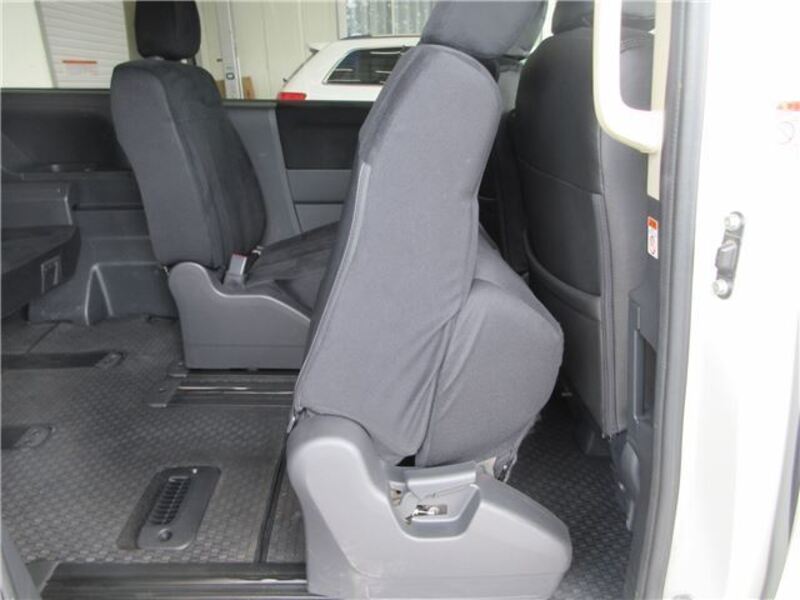DELICA D5