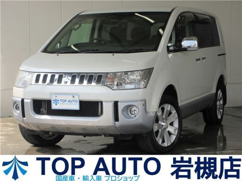MITSUBISHI DELICA D5