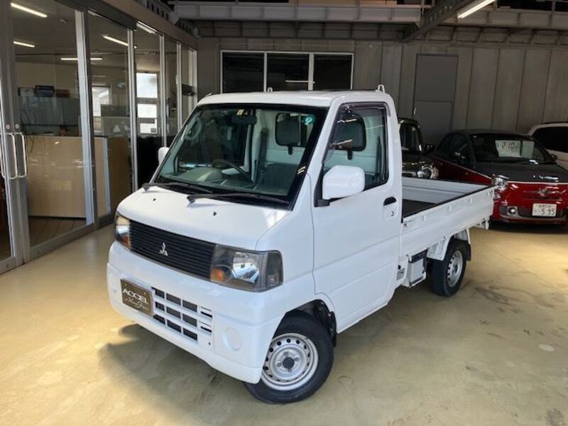 MITSUBISHI MINICAB TRUCK