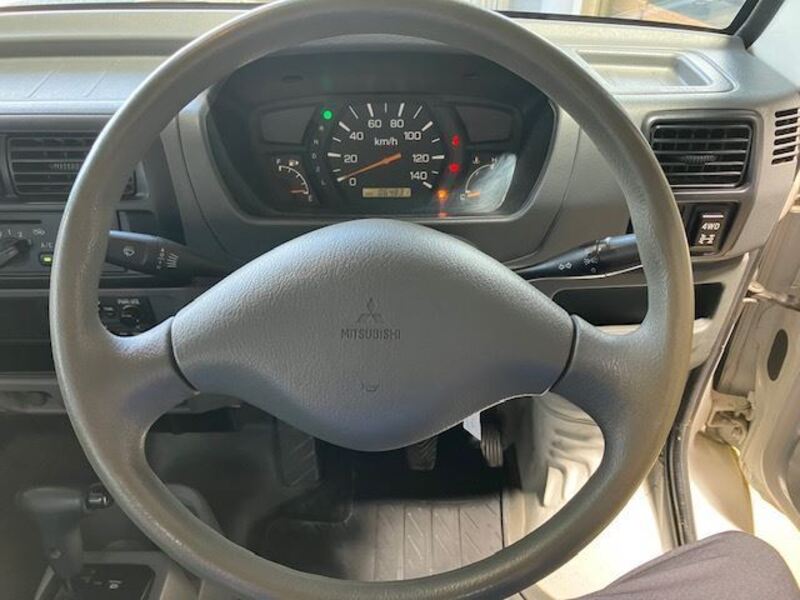 MINICAB TRUCK