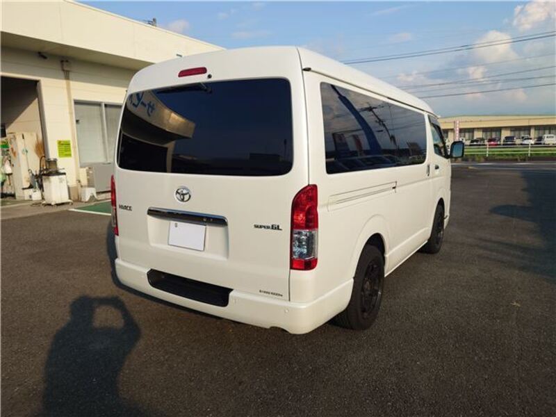HIACE