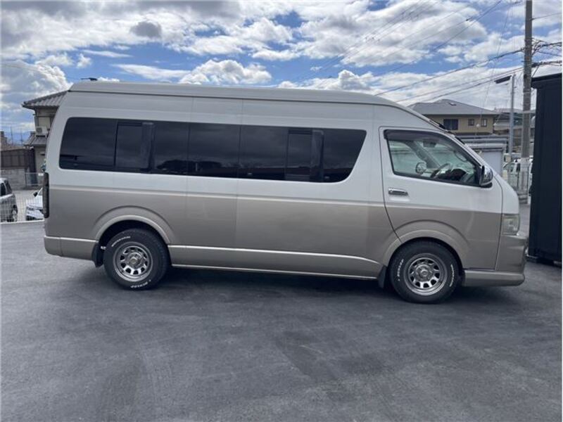 HIACE