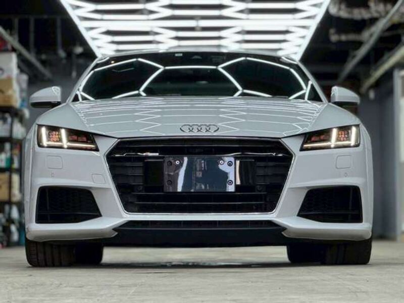 TT