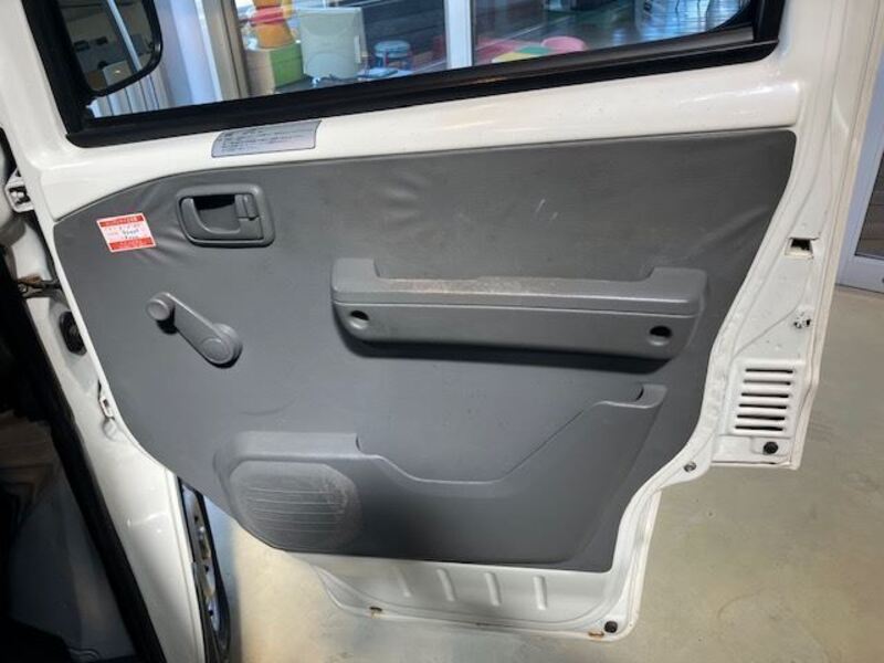 MINICAB VAN