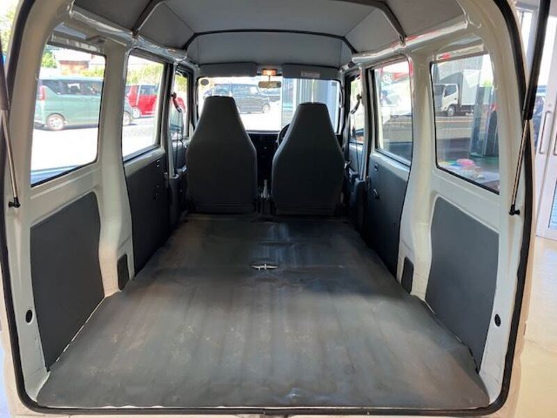 MINICAB VAN