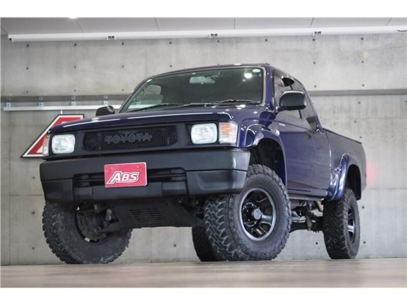 HILUX