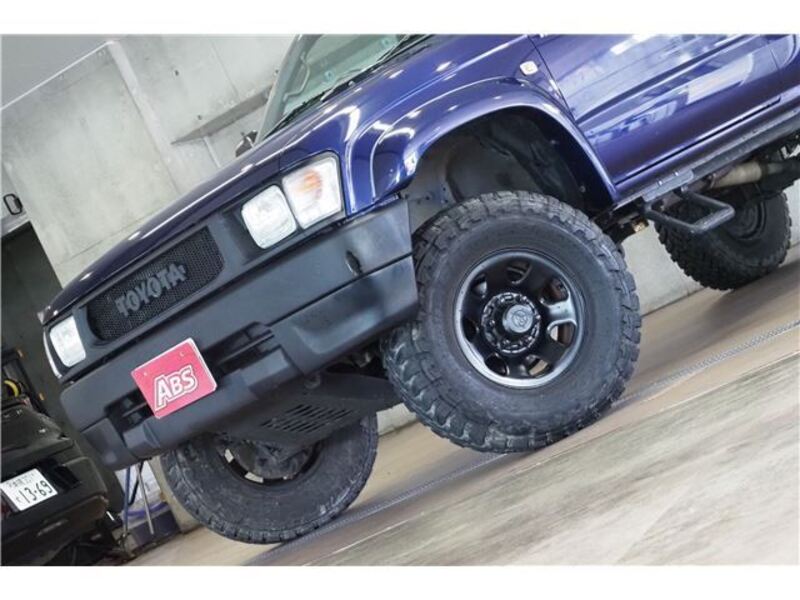 HILUX
